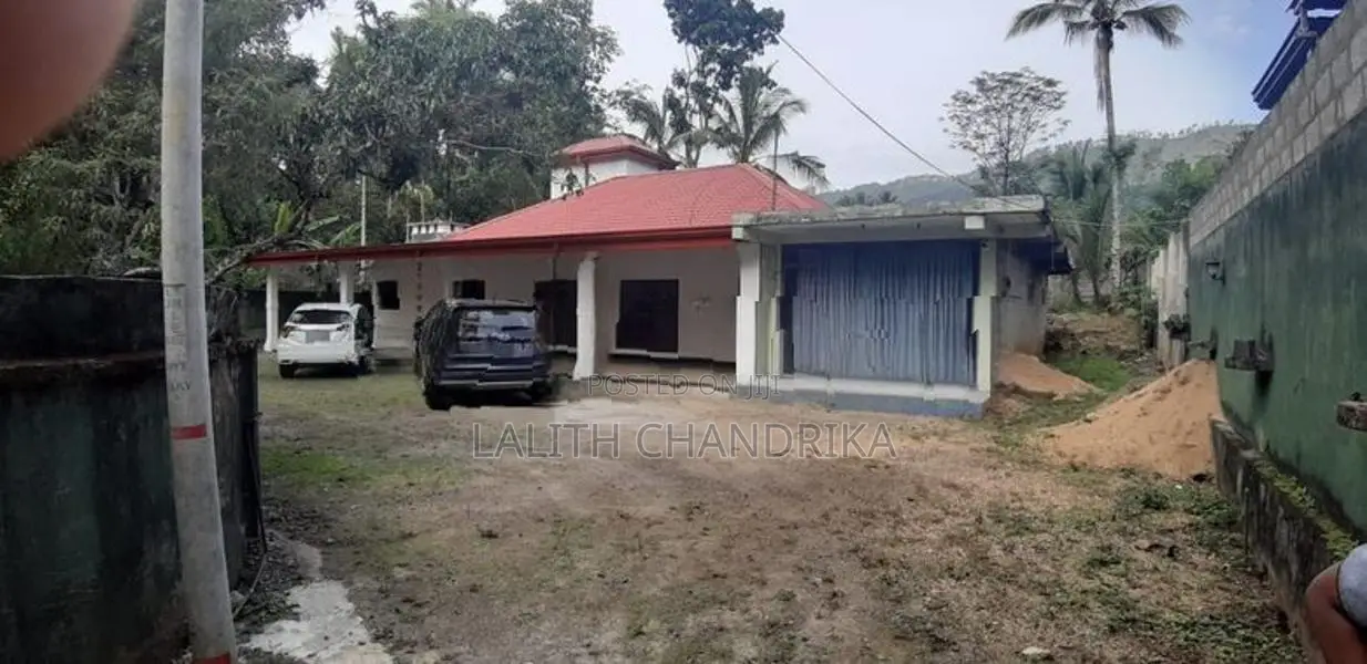 House with Land For sale-Badulla