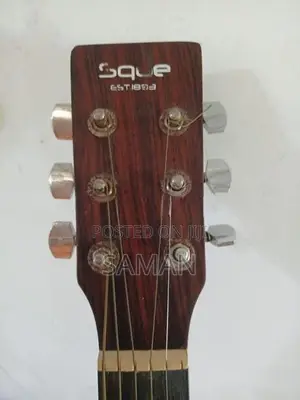 Sque Guitar