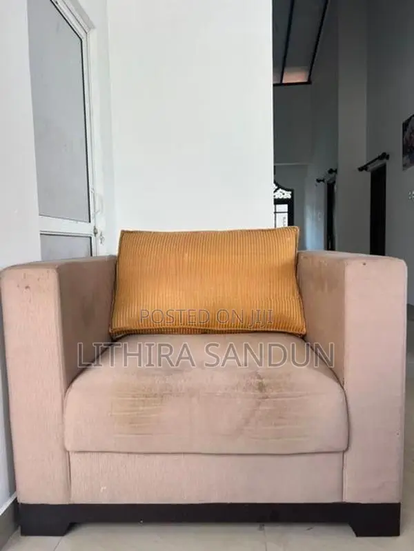 Alpha Sofa Set