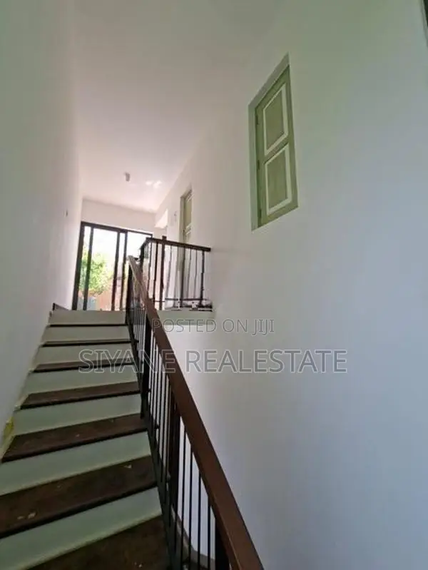 Luxury New House for Sale in Battaramulla