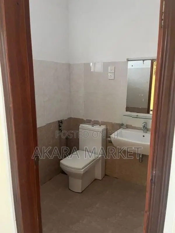 Span Tower 5, Colombo 04 - Unfurnished Apartment for Sale A51549