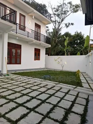 5-Bedroom House For Sale – Arawwala, Pannipitiya