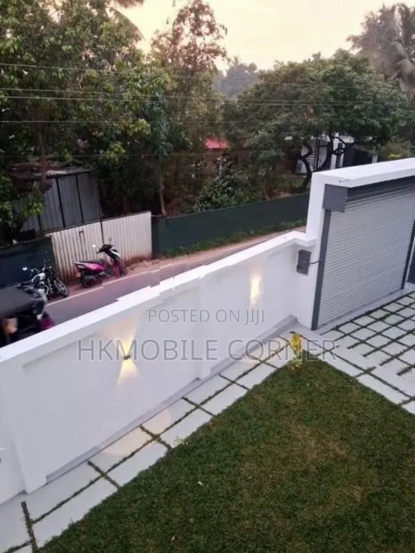 5-Bedroom House For Sale – Arawwala, Pannipitiya