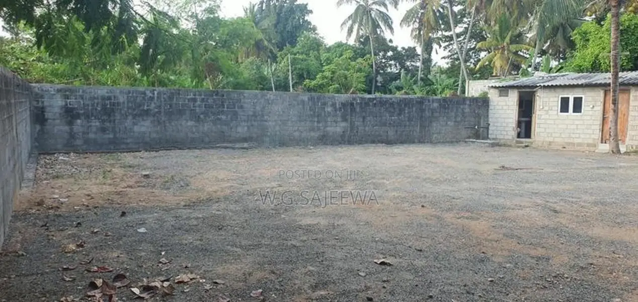 50m Main Road 15 Perch Land for Sale Seeduwa