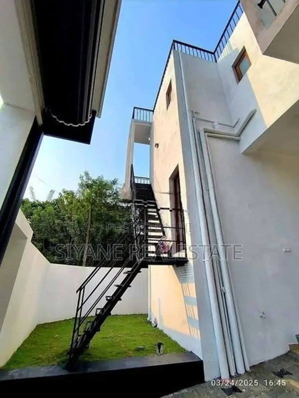 Luxury New House Sale In Thalawathugoda - Hokandara Talawatugoda