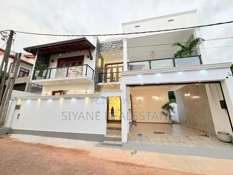 New Luxury House For Sale In Malabe