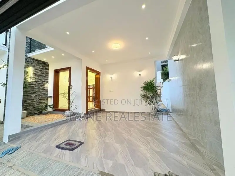 New Luxury House For Sale In Malabe