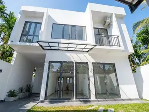Luxury Brand-New 3-Storey House For Sale – Piliyandala