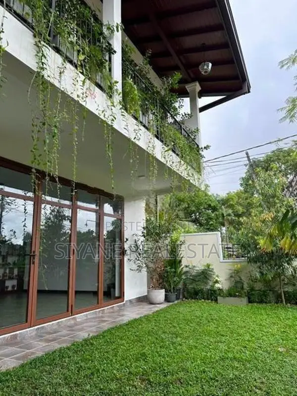 Luxury New House for Sale in Battaramulla
