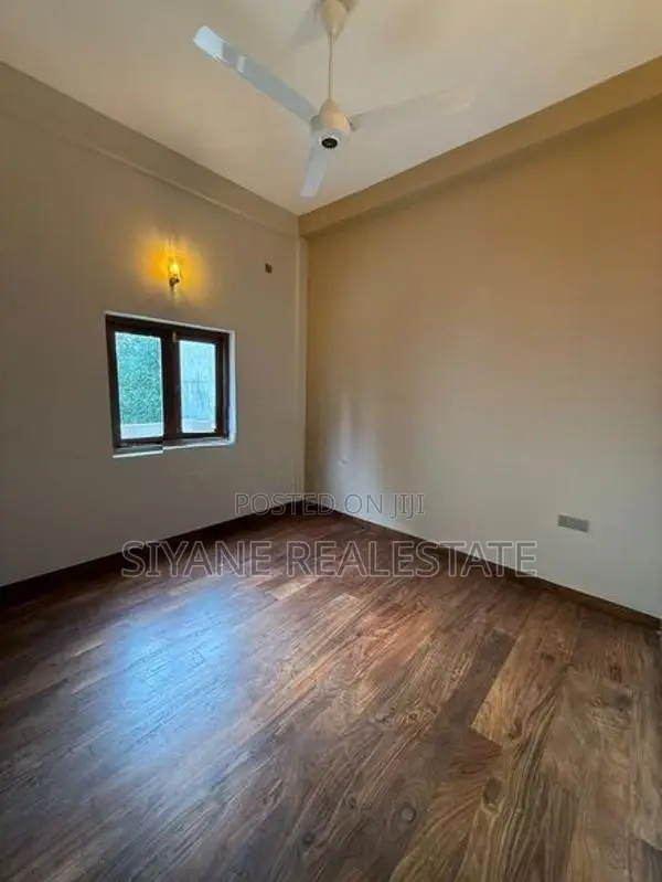 Luxury New House for Sale in Thalawathugoda