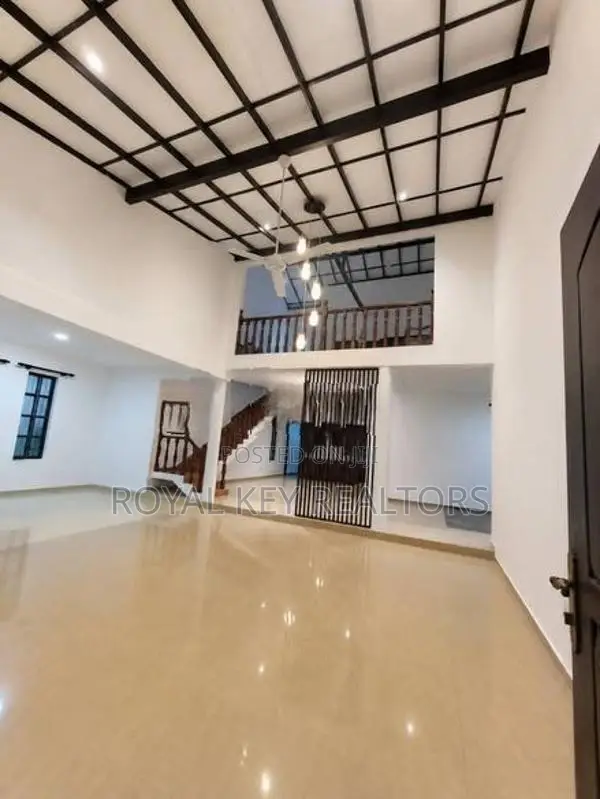 05 Bedroom - Unfurnished House For Sale In Kottawa