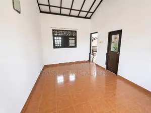 05 Bedroom - Unfurnished House For Sale In Kottawa