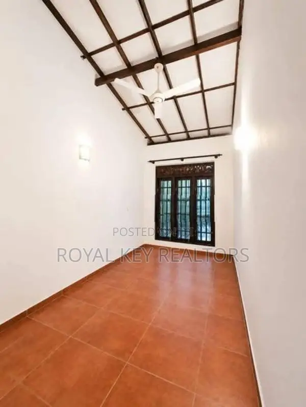 05 Bedroom - Unfurnished House For Sale In Kottawa