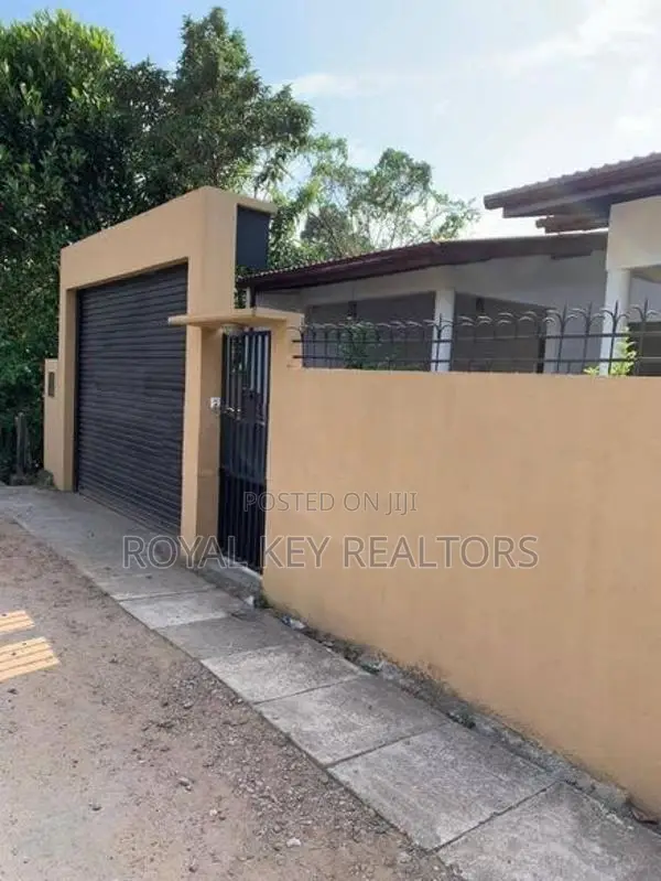 05 Bedroom - Unfurnished House For Sale In Kottawa