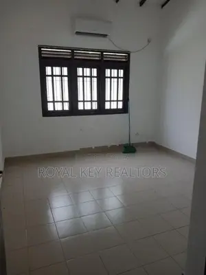 04 Bedroom Unfurnished House for Sale in Gothatuwa