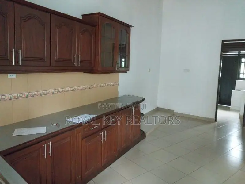 04 Bedroom Unfurnished House for Sale in Gothatuwa
