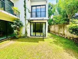 3-Story Modern House For Sale In Rajagiriya