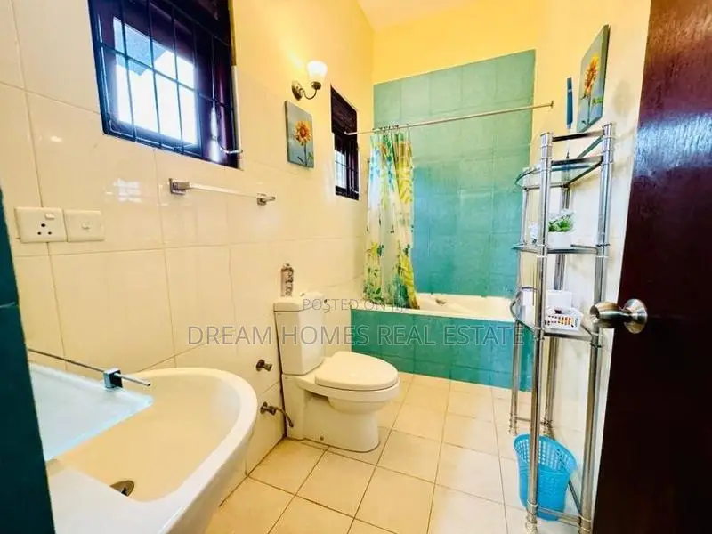 Modern 4BR House for Sale – Rajagiriya
