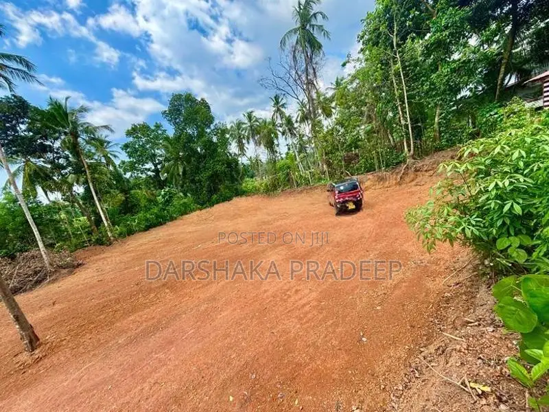 Land for Sale in Yakkala, Near Lyceum International School, Gampaha
