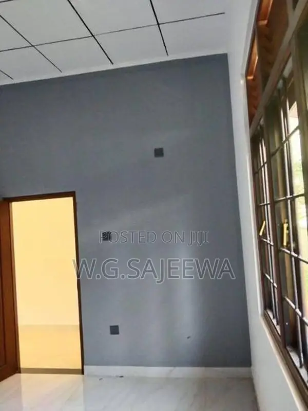 Newly Built House Rent in Gampaha, Udugampola
