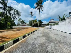 Land for Sale Yakkala