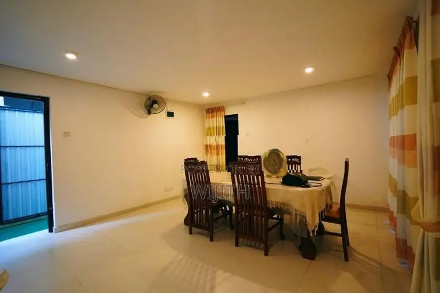 Tree Story House With Pool For Sale IN Thalawathugoda Kottawa