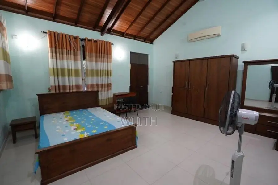 Tree Story House With Pool For Sale IN Thalawathugoda Kottawa