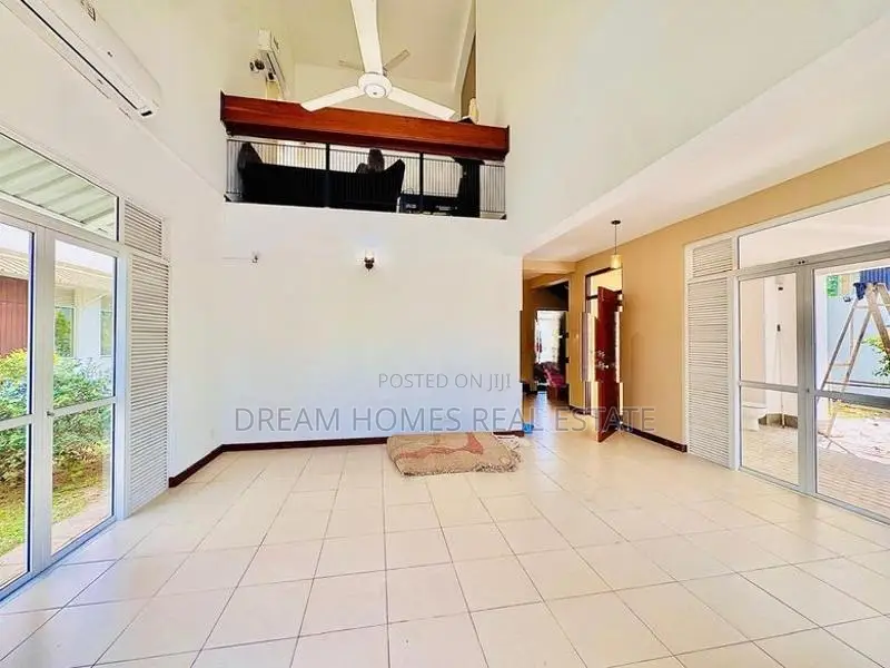 15 Perch Luxury House for Sale – Thalahena, Malabe