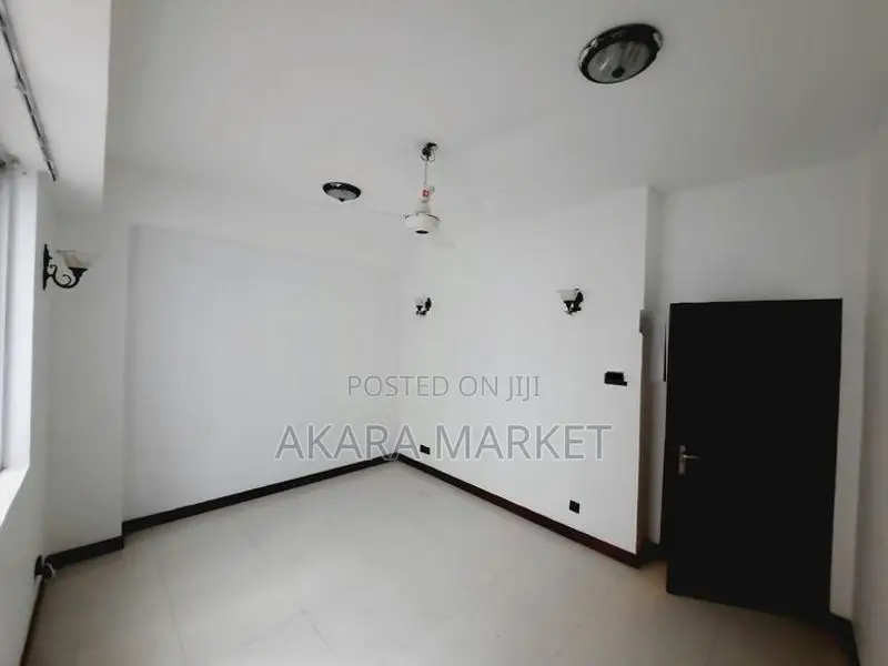Spathodea Residencies - Furnished Apartment For Sale A11880 In Colombo
