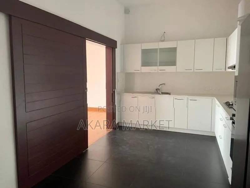 121 Residencies - Unfurnished Apartment For Sale A49141 In Colombo 5