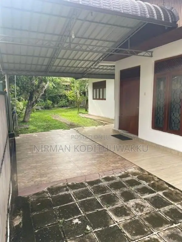 House for Sale in Matara Rahula Sujatha School Zone Welegoda