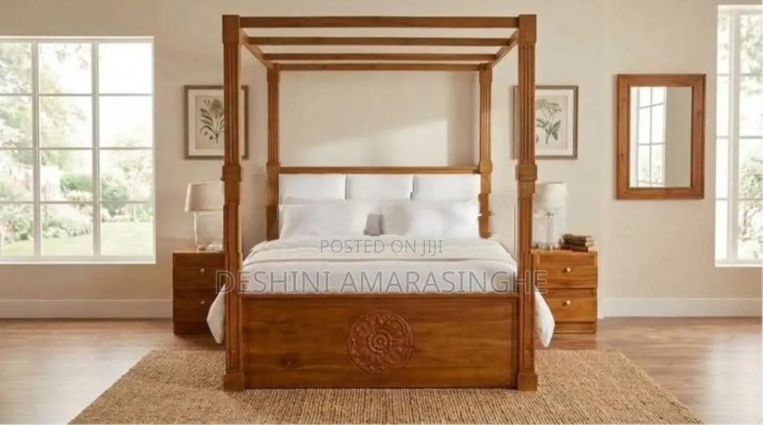 Luxury Teak Canopy Bed