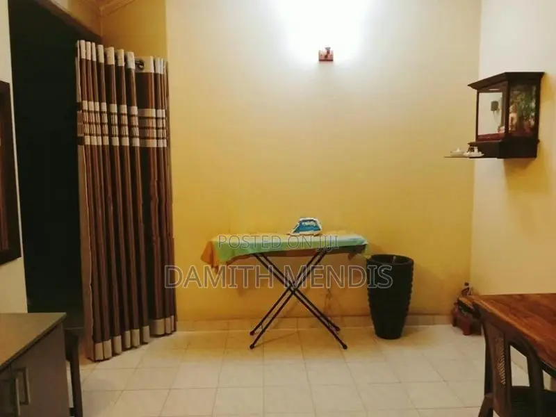 Room for Ladies in Battaramulla
