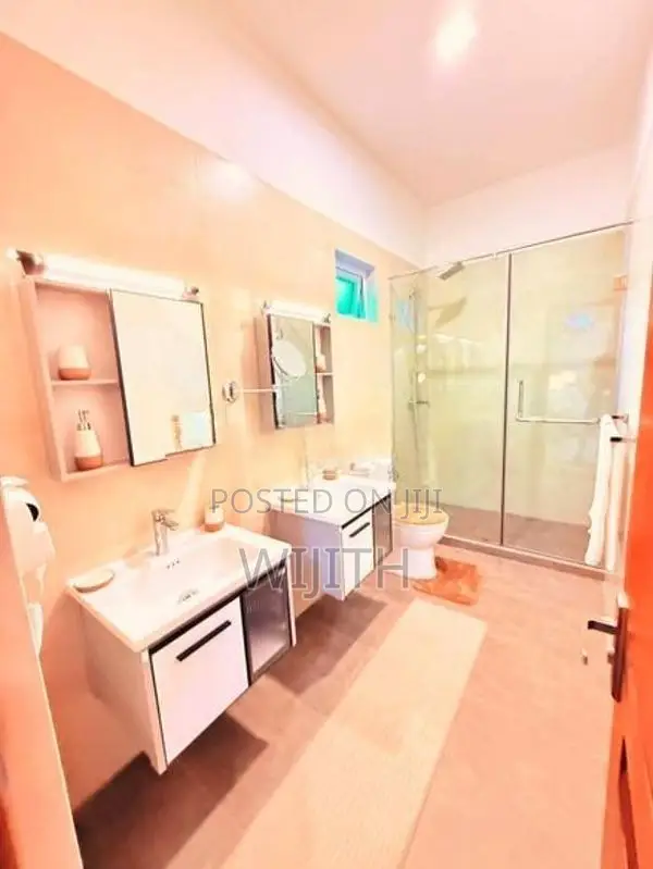 Beautiful Three Storey House for Sale in Battaramulla Palawatthe
