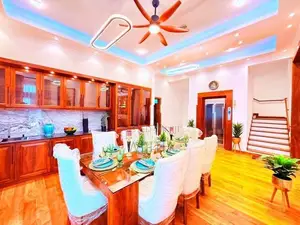 Beautiful Three Storey House for Sale in Battaramulla Palawatthe