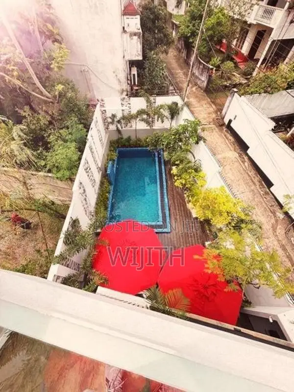Beautiful Three Storey House for Sale in Battaramulla Palawatthe