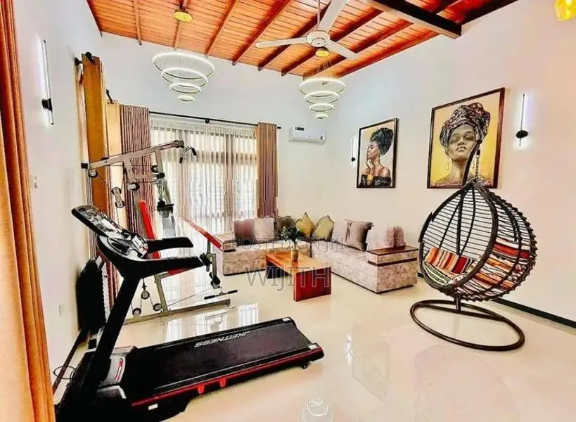 Beautiful Three Storey House for Sale in Battaramulla Palawatthe