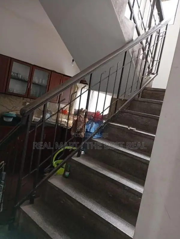 JA-ELA : 5-BEDROOM (18-PERCH) HOUSE FOR SALE