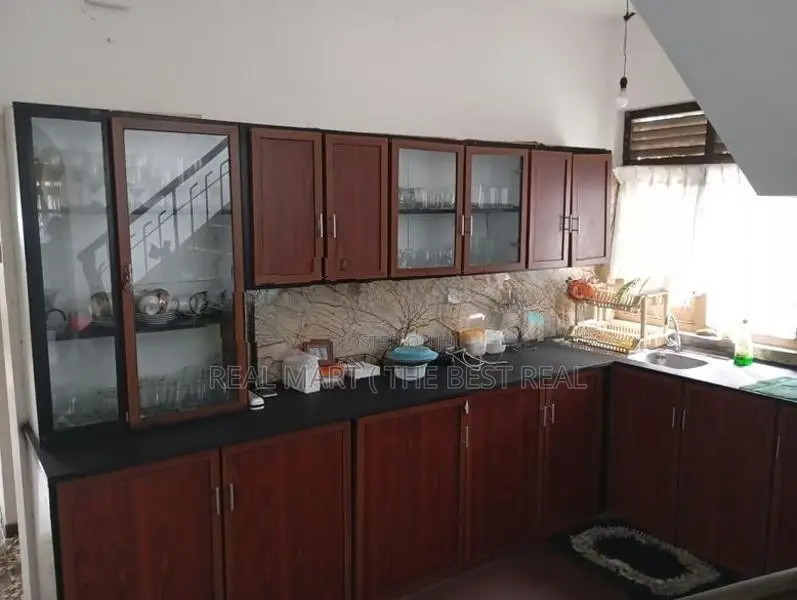 JA-ELA : 5-BEDROOM (18-PERCH) HOUSE FOR SALE