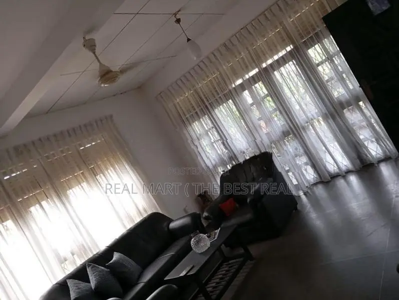 JA-ELA : 5-BEDROOM (18-PERCH) HOUSE FOR SALE