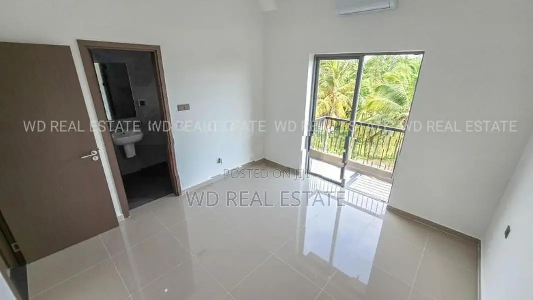 Cressida Athurugiriya 3BR 5th Floor Brand New Luxury Apartment For Sal