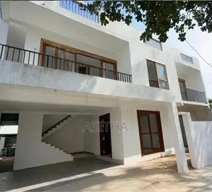 Separate Two Story House Boralasgamuwa