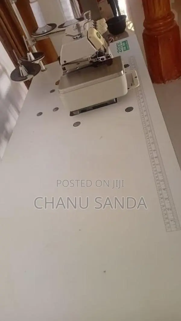Zoje Overlock Sewing Machine