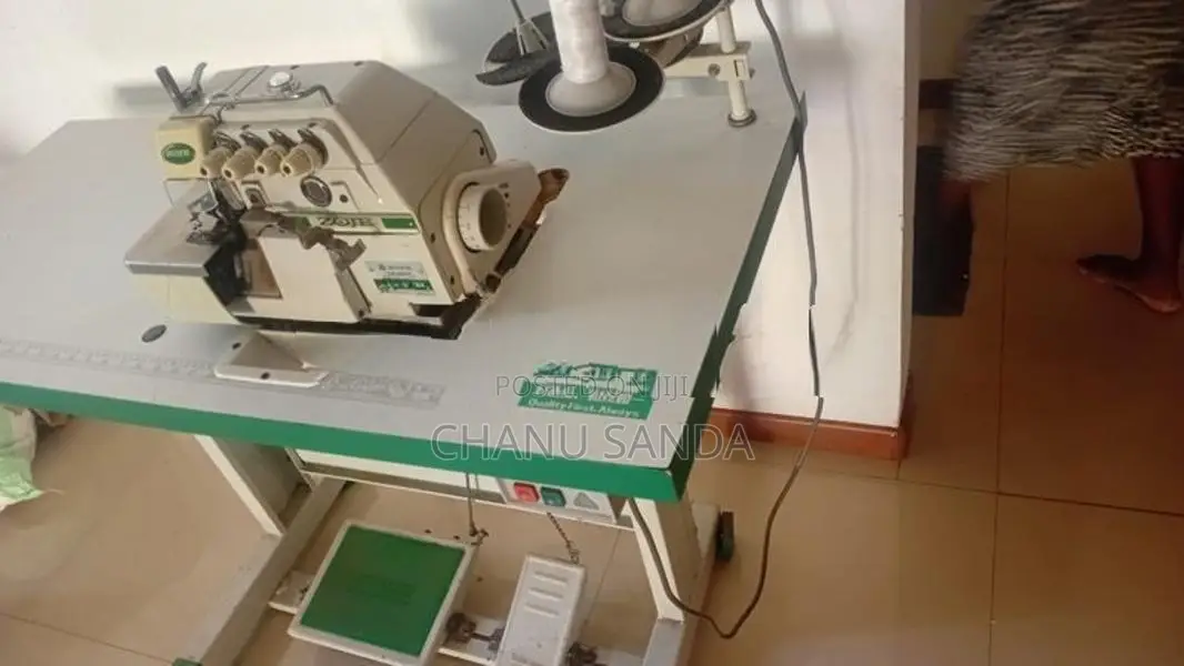 Zoje Overlock Sewing Machine