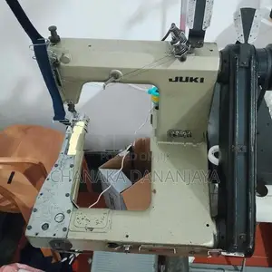 මැසින්