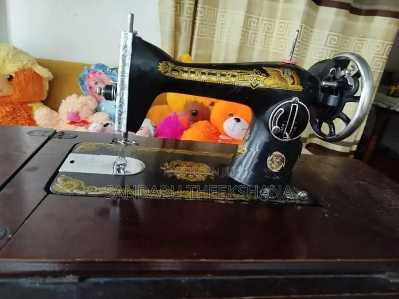 Singer Sewing Machine
