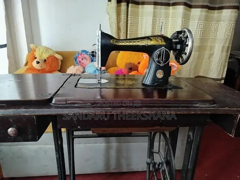 Singer Sewing Machine