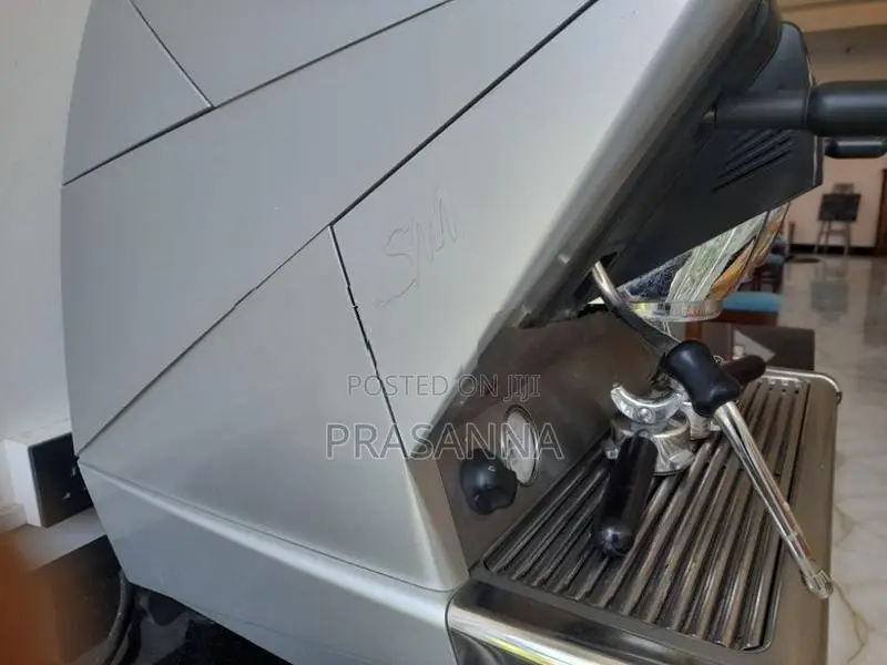 Espresso Machine With Grinder