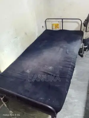 Steel Single Bed With The Mattress