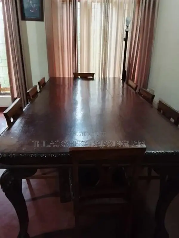Dinning Table